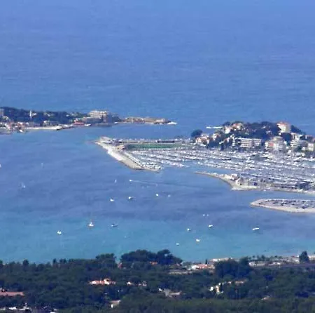 Vue 3 Mn A Pied De La Lumineux Et Moderne