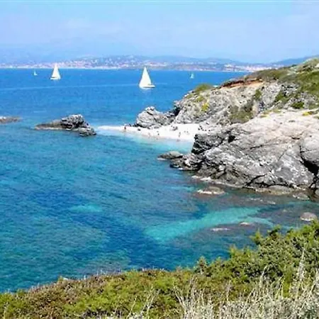 Vue 3 Mn A Pied De La Lumineux Et Moderne