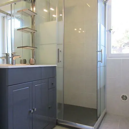 Vue 3 Mn A Pied De La Lumineux Et Moderne Apartmán Bandol