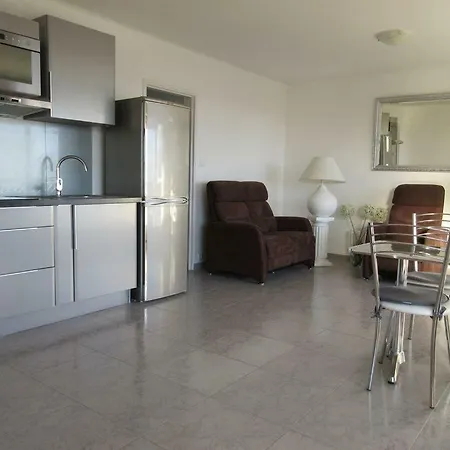 Vue 3 Mn A Pied De La Lumineux Et Moderne Apartmán