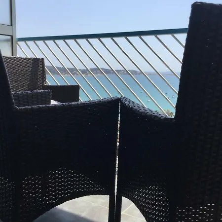 Vue 3 Mn A Pied De La Lumineux Et Moderne Apartmán Bandol